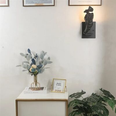 Silence Is The Golden Facial Art Decorative Retro Bar Aisle Face Wall Lights(WH-VR-147)