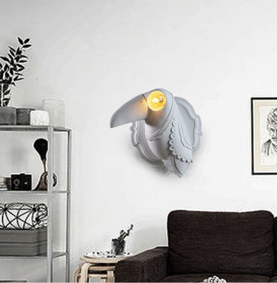 Resin animal wall lamp bedroom bedside lamp living room decor White Ceramic Toucan Wall Light (WH-VR-72)